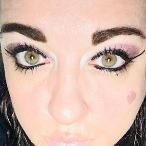 Meet your Posher, Monica